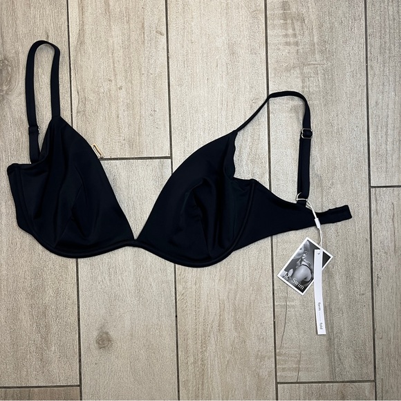 Form & Fold Triangle Bikini NWT - Picture 2 of 5